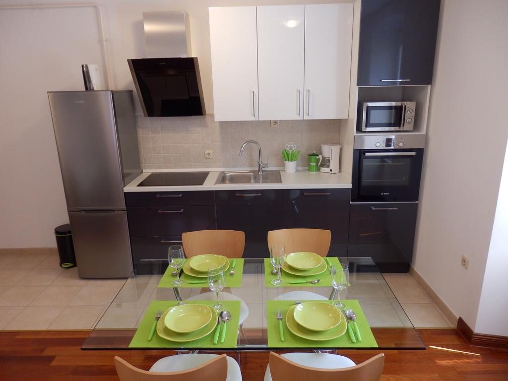 Apartment Center